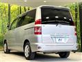 2004 Toyota Noah