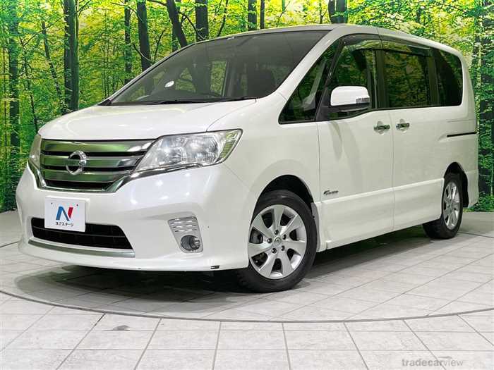 2013 Nissan Serena