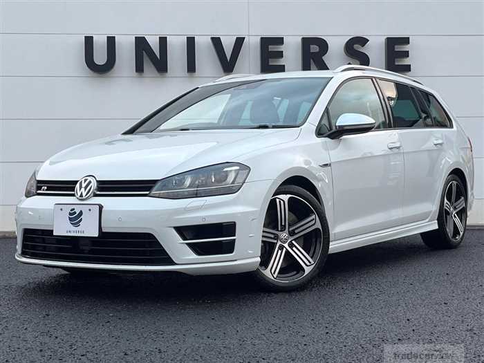 2015 Volkswagen Golf R Variant