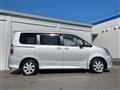 2008 Toyota Noah