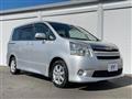 2008 Toyota Noah