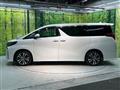 2022 Toyota Alphard