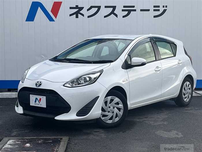 2017 Toyota AQUA