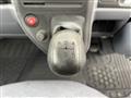 2004 Mitsubishi Canter