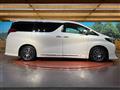 2015 Toyota Alphard