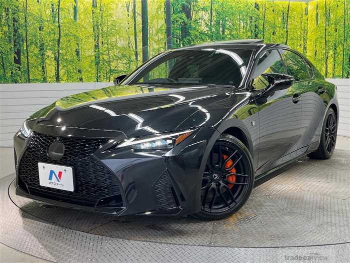 2022 Lexus IS