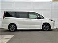 2017 Toyota Noah