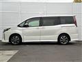 2017 Toyota Noah