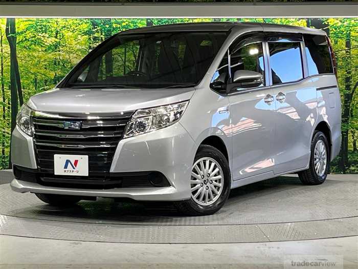 2014 Toyota Noah