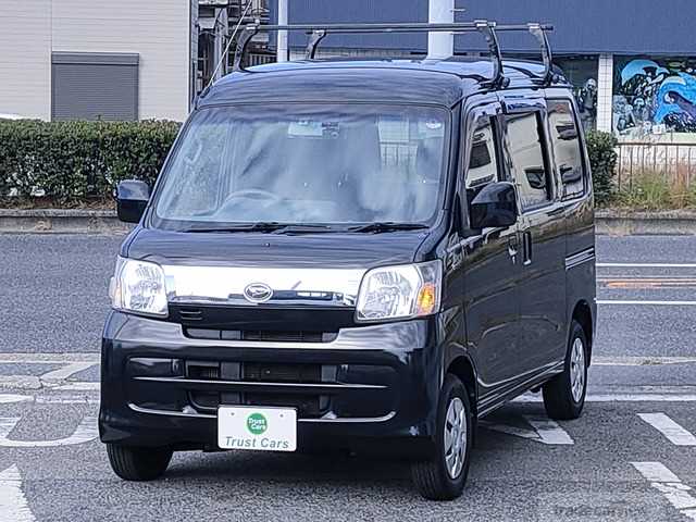 2017 Daihatsu Hijet Cargo