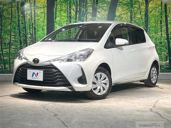 2017 Toyota Vitz