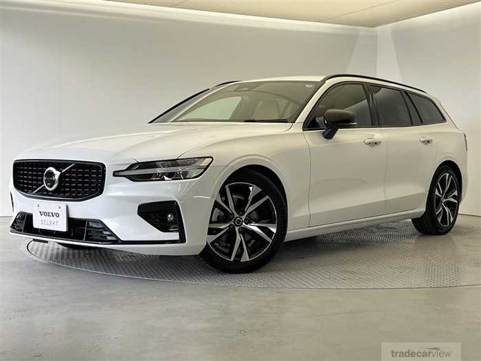 2022 Volvo V60