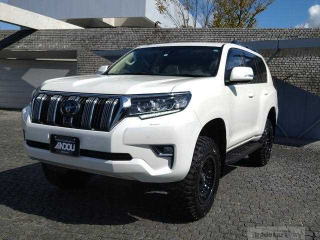 2022 Toyota Land Cruiser Prado