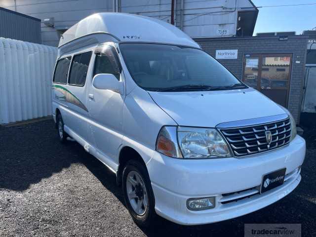 2004 Toyota Grand Hiace