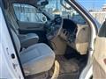 2004 Toyota Grand Hiace