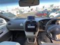 2004 Toyota Grand Hiace