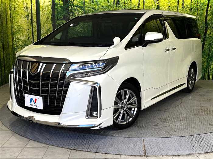 2022 Toyota Alphard