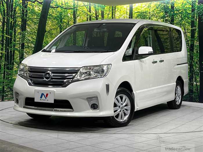 2011 Nissan Serena