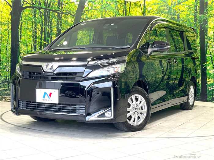 2017 Toyota Voxy