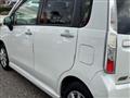 2012 Daihatsu Move Custom