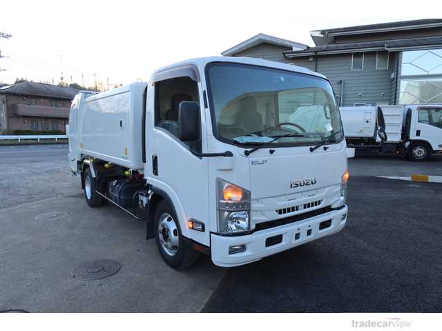 2017 Isuzu Isuzu Others