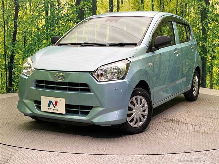 2017 Daihatsu Mira Es