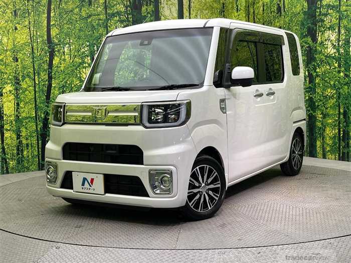 2016 Daihatsu WAKE