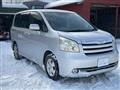 2007 Toyota Noah