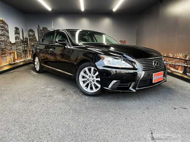 2013 Lexus LS