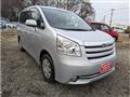 2007 Toyota Noah