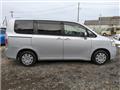 2007 Toyota Noah