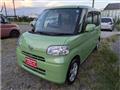 2011 Daihatsu Tanto