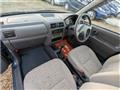 2005 Mitsubishi Minica