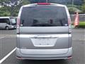 2009 Nissan Serena