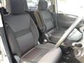 2009 Nissan Serena