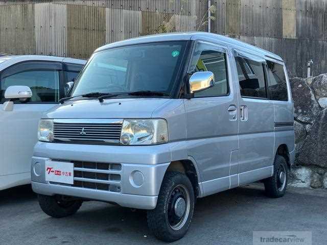 2002 Mitsubishi Town Box