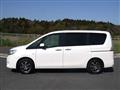 2011 Nissan Serena