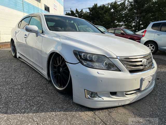 2006 Lexus LS