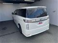 2018 Nissan Elgrand