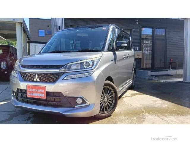 2016 Mitsubishi Delica