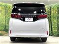 2023 Toyota Alphard Hybrid