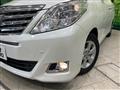 2013 Toyota Alphard