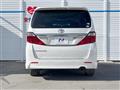 2013 Toyota Alphard