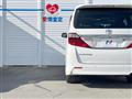 2013 Toyota Alphard