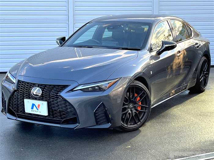 2024 Lexus IS