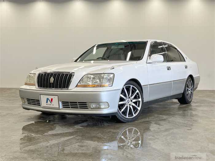 2000 Toyota Crown Majesta