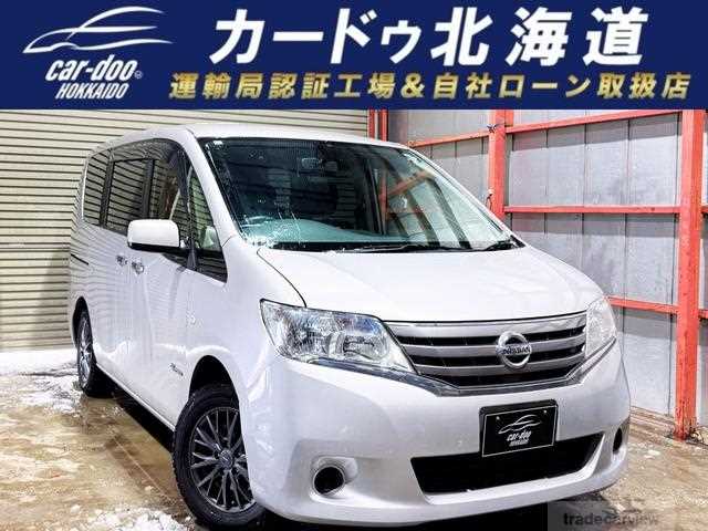 2013 Nissan Serena