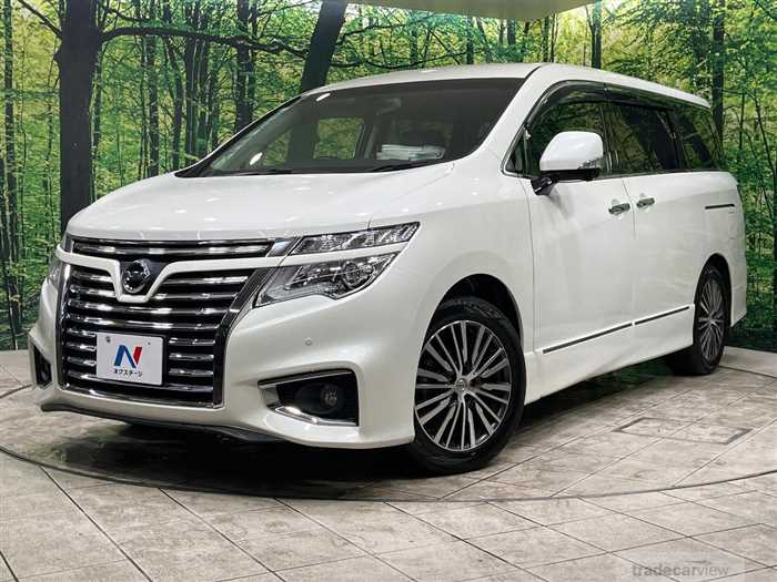 2015 Nissan Elgrand