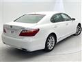 2010 Lexus LS