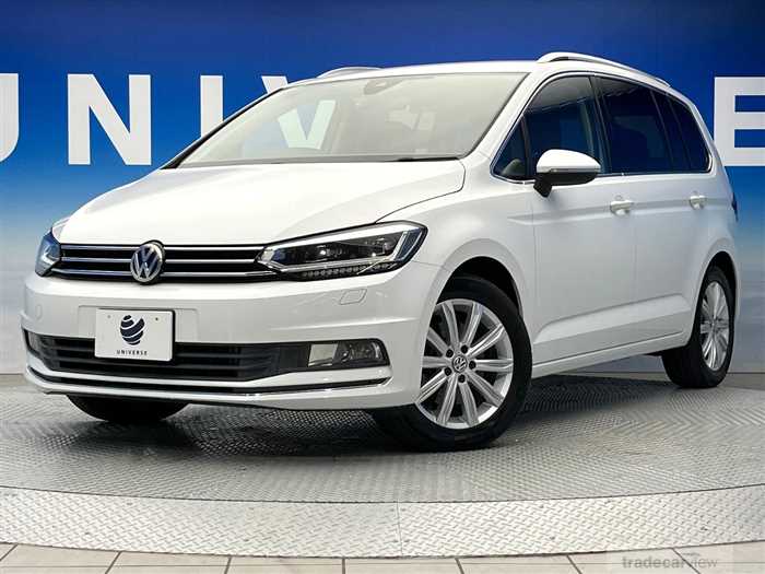 2016 Volkswagen Golf Touran